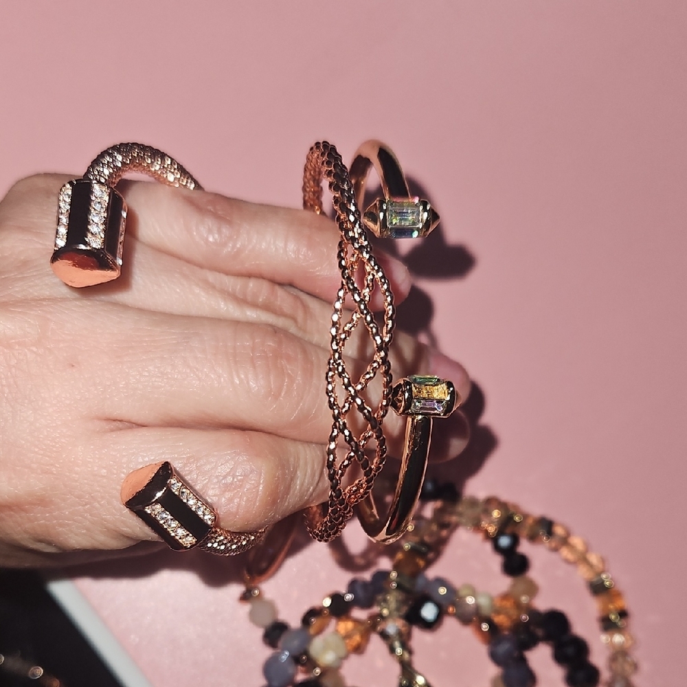 Chic Beaded Bracelet Set with Gold and Purple Accents - Picture 3 of 5